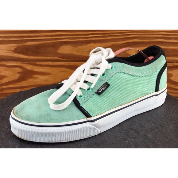 VANS Women Size 7.5 M Blue Skateboarding Suede - Picture 1 of 7